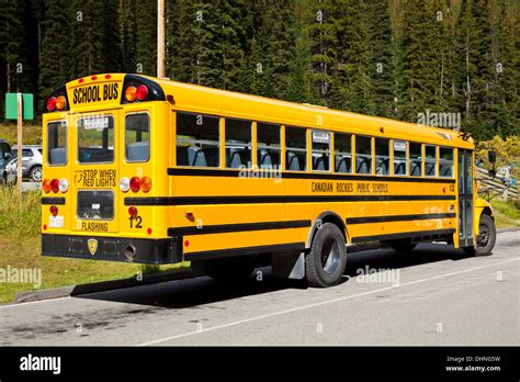 Canadian School Bus Hi Res Stock Photography And Images Alamy