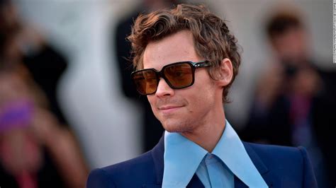 Harry Styles Jokes About That Chris Pine Spitting Speculation Trendradars