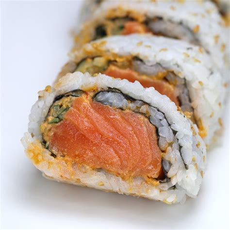 Spicy Salmon Sushi Roll