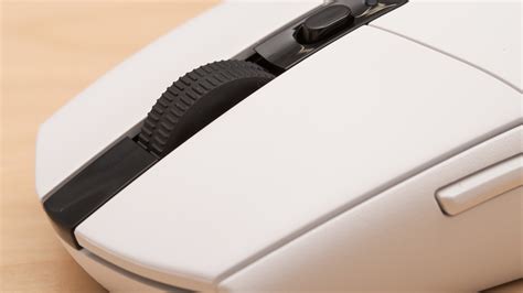 Logitech G305 LIGHTSPEED Review - RTINGS.com