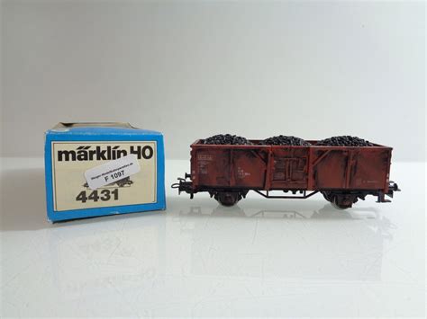 Märklin H0 4431 Offener Güterwagen mit Kohle patiniert der DB in OVP