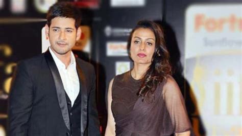 Viral Photo Mahesh Babu Shares Adorable Message For Wife Namrata