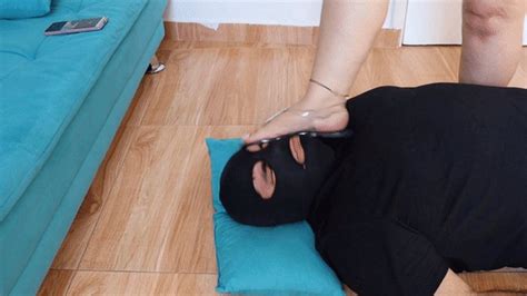 Dolce Amaran Offering Facial Care To Her Slave Foot Worship Bbw