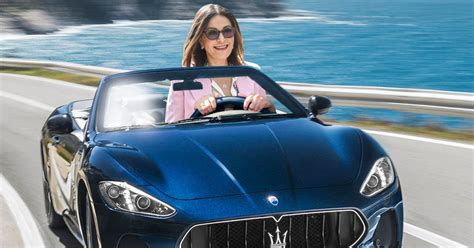 Santanch Sfrecciava In Maserati E I Dipendenti Erano Senza Paga