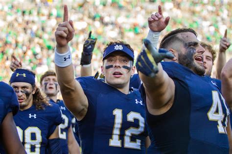 Notre Dame Remains At 3 In Ap And Usa Today Polls For Seventh Week In