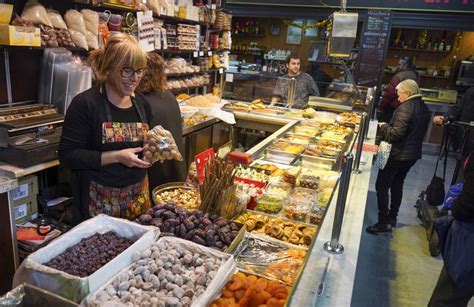 Els canvis dhàbit marquen el pas en les compres que es fan al mercat