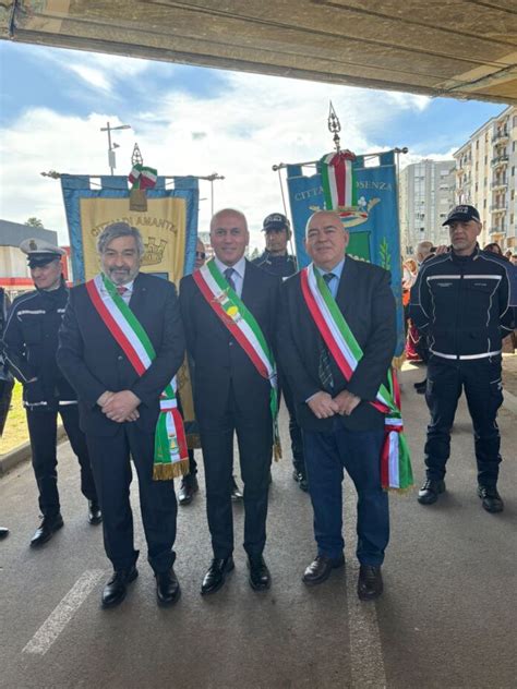 Cosenza Il Sindaco Caruso Inaugura L Edizione 2024 Della Fiera Di San