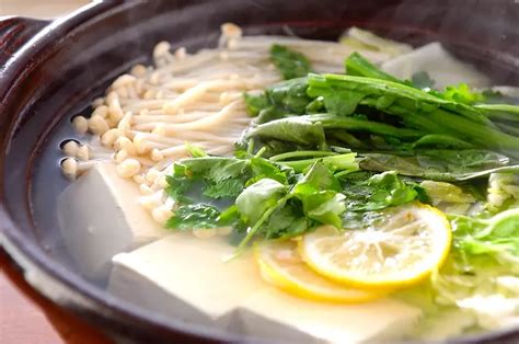 シンプルあったか【湯豆腐】基本から具材やタレのアレンジレシピ11選 E・レシピ 11ページ