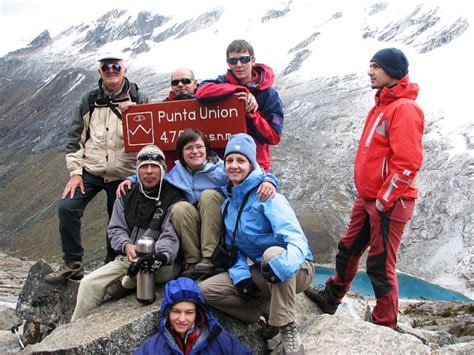 Trek Cordillera Blanca Santa Cruz Escalada Nevado Pisco Chopicalqui Per