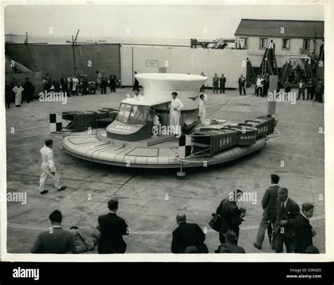 The hovercraft 1959 hi-res stock photography and images - Alamy