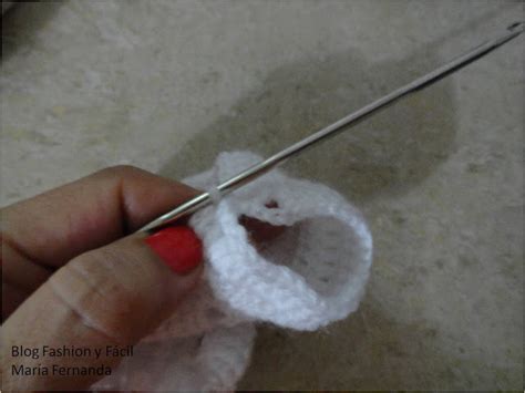 Fashion y Fácil DIY Cómo hacer un faldón o ropón tejido para el Niño