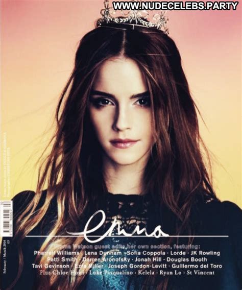 Emma Watson Celebrity Beautiful Babe Posing Hot Paparazzi Magazine