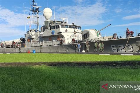 Kapal Perang Kri Badik Sandar Di Daerah Asal Penamaannya Antara News