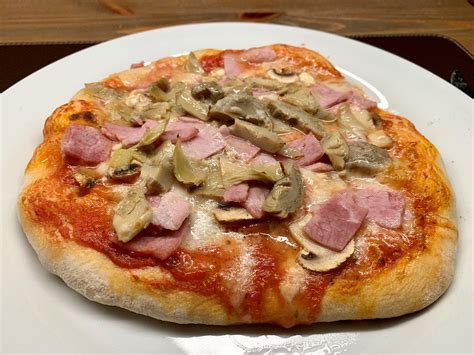 Schinken Zwiebel Sahne Pizza Rezepte Suchen