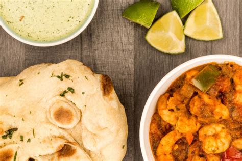 Explorando los ricos sabores del menú de la cocina india Chef Reader