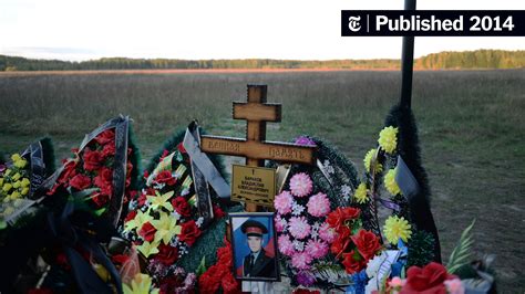 Soldiers Graves Bear Witness To Russias Role In Ukraine The New York Times