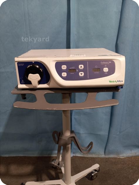 Tekyard Llc 338118 Welch Allyn Proxenon 350 90200 Surgical Illuminator Light Source