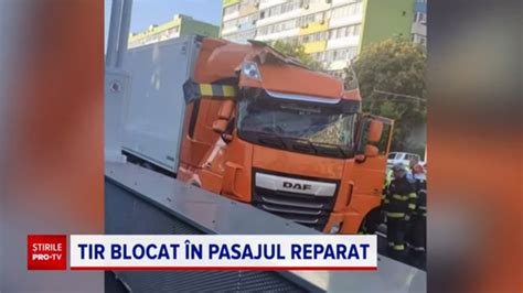 Autoritățile au reținut TIR ul șoferului turc care s a înfipt în