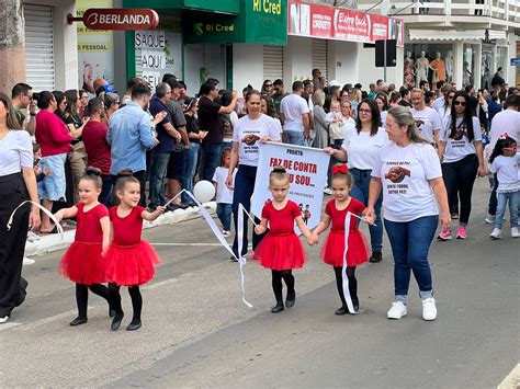 Confira Fotos Do Desfile De Setembro Em Forquilhinha Cotidiano Oito