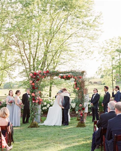 Wedding Arches That Will Instantly Upgrade Your Ceremony Wedding