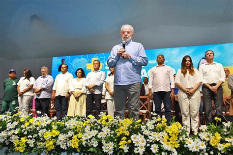 Na Bahia Presidente Lula Inaugura Hospital E Agradece A Solidariedade