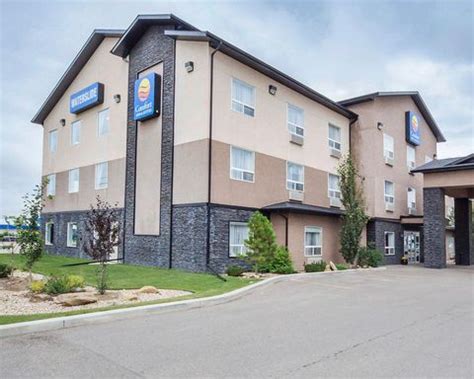 Sylvan Lake Hotels | Comfort Inn & Suites Sylvan Lake | Comfort Inns Canada