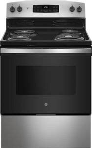 GE Free Standing Gas Range With Edge To Edge Cooktop Silver Masters