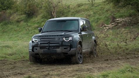 Land Rover Defender V8 Bond Edition Unveiled Automobile And Auto News Buzz By Luxorides