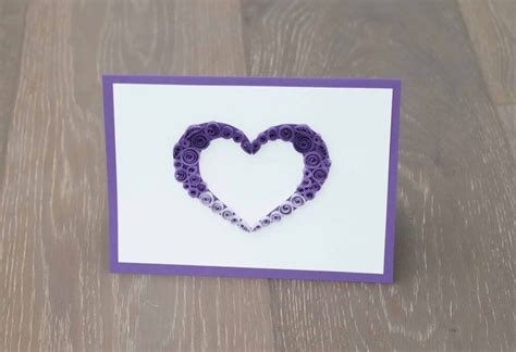 quilling for beginners with the Cricut