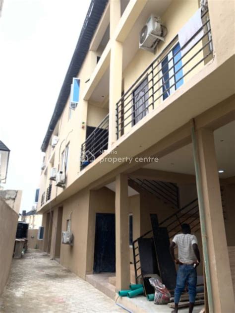 For Rent One Bedroom Mini Flat Ologolo Lekki Lagos Beds