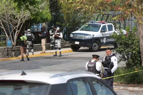 Fuerzas Del Orden Desalojan La Torre Ánimas Por Falsa Amenaza De Bomba La Jornada Veracruz