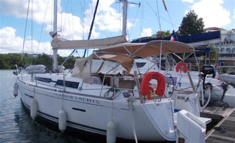 Monocoques Croisière catamaran aux Antilles avec skipper