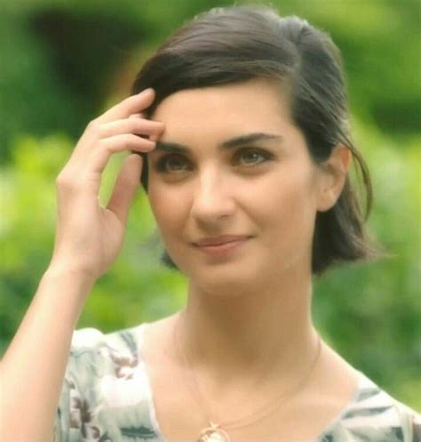 Pin By Dua Mustafa On Tuba Buyukustun Tubis Hair Beauty Tuba Büyüküstün Beauty