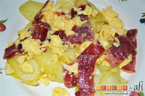 Patatas Revueltas Con Huevo Y Jamón Homarus