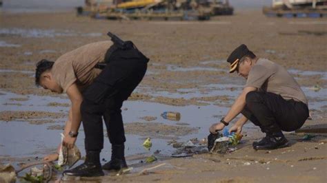 Atasi Sampah Kapolres Bangka Barat Ajak Instansi Dan Masyarakat Bersih