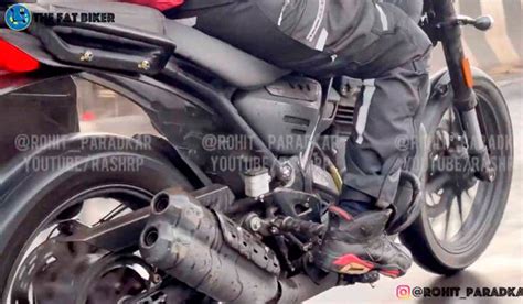 La Primera Bajaj Triumph Scram Vista En Detalle Y Sin Camuflaje