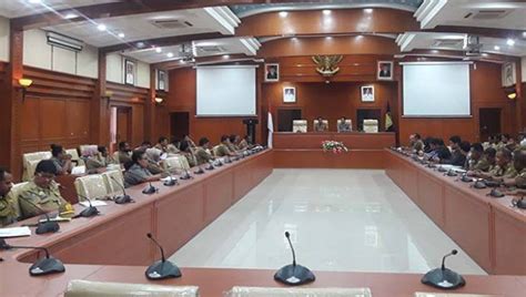 Tim Bpk Lakukan Pemeriksaan Selama Hari Di Pemprov Papua Dewan