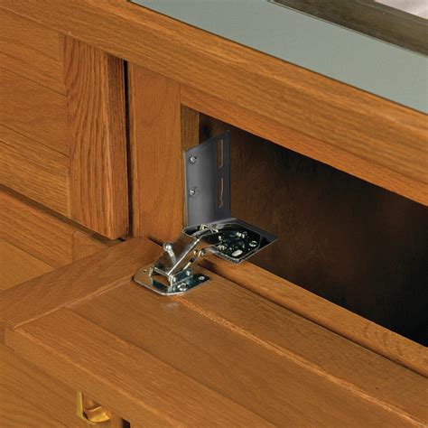 Knape And Vogt 375 In W X 2875 In Pull Out Metal Cabinet Door Mounting