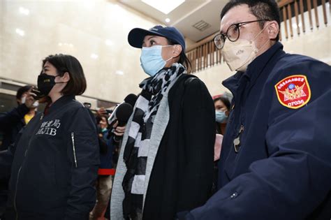 涉詐領助理費案 高虹安改列貪污被告60萬元交保 社會 中時新聞網