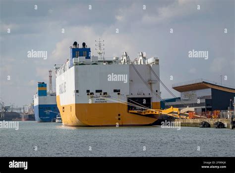 Car Carrier Ship Hi Res Stock Photography And Images Alamy