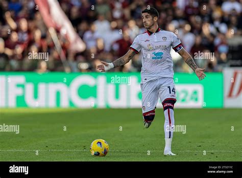 Cagliari S Italian Midfielder Alessandro Deiola Controls The Ball