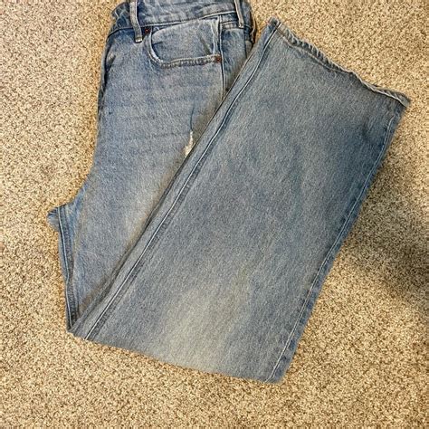 Old Navy Straight Wide Leg Jeans-Size 10 Regular - Depop