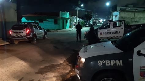 Ap S Assaltos Criminosos Fogem Para O Bairro Nordeste S O Cercados