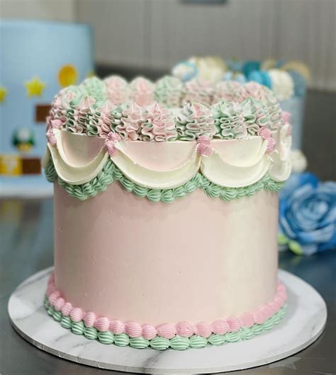 Round Pastel Carousel Vintage Cake Sugar Whipped Cakes Website