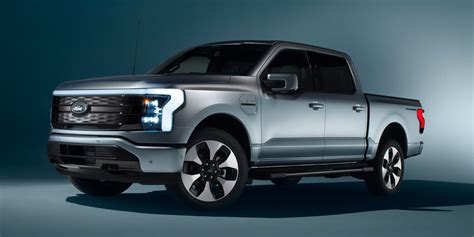 563-HP 2022 Ford F-150 Lightning Turns America’s Top Seller Electric