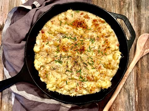 Smoked Gouda And Bacon Au Gratin Potatoes