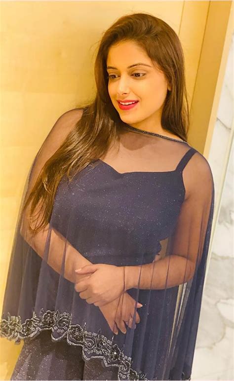 25 Hot Photos Of Sneha Paul Actress From Ullu App Charmsukh Chawl House And Laal Lihaaf