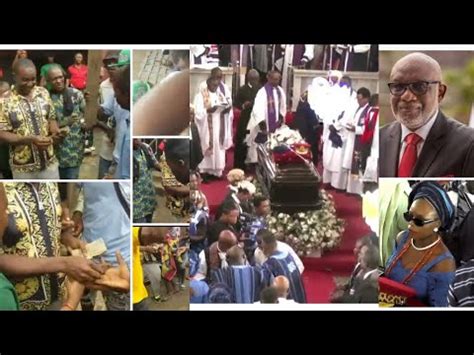 Igbo Traders Seen Sharing Millions To Yorubas Hausas Funeral Of