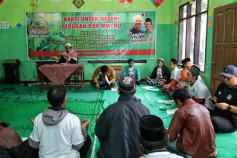 Ribuan Petani Tebu Di Garut Ikuti Istigasah Untuk Doakan Ganjar Mahfud