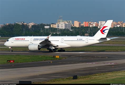 B X China Eastern Airlines Airbus A Photo By Cwong Id